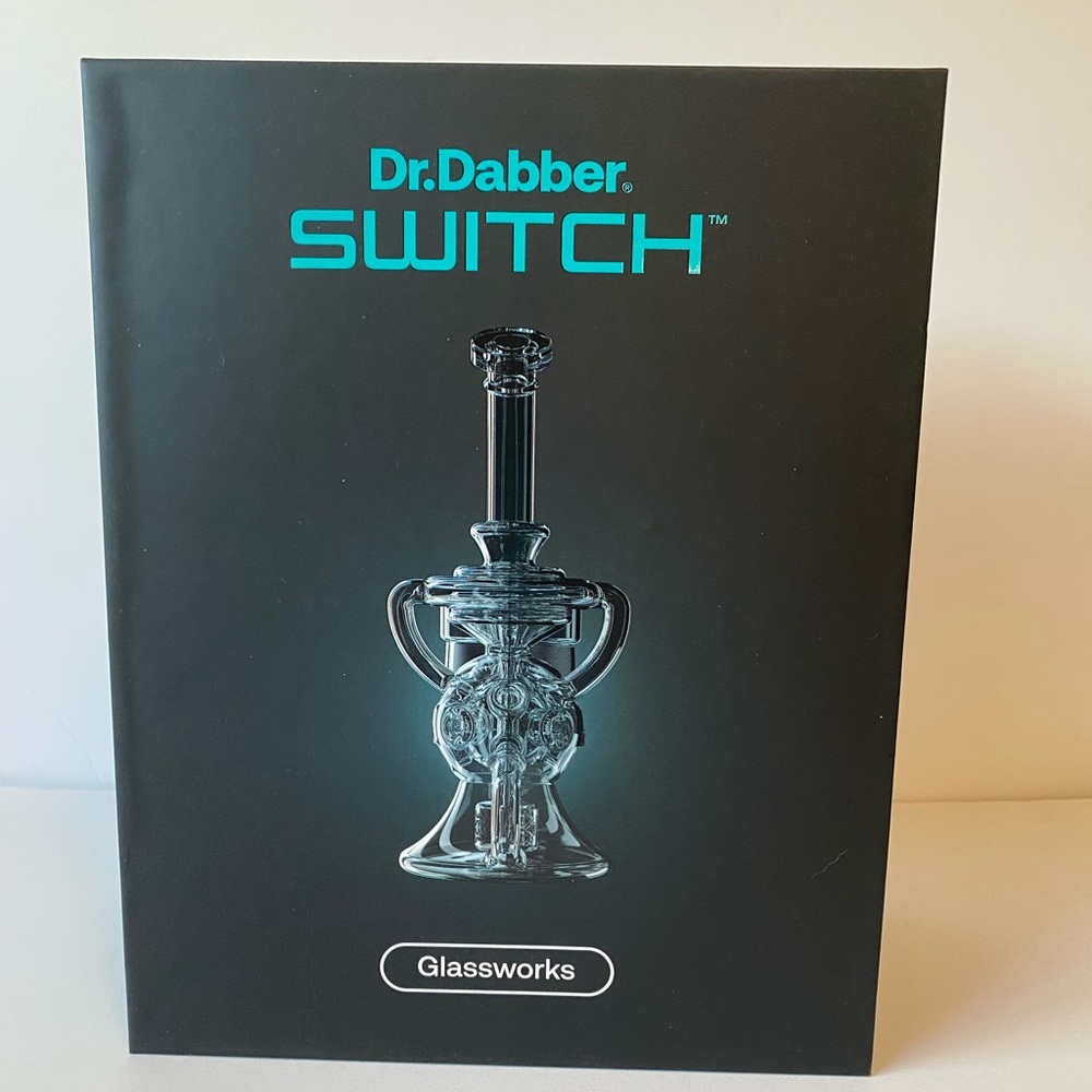 Dr. Dabber Switch Sidewinder glass attachment
